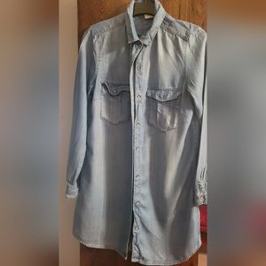 Size 10 long denim shirt, H&M